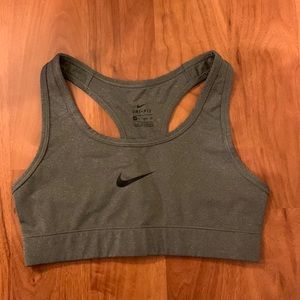 Nike Sri fit sports bra